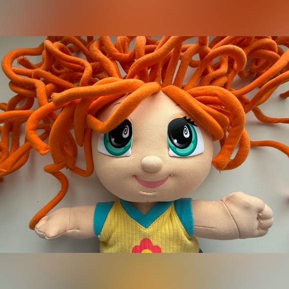 Curly Q 2002 Doll Orange Bendable Hair Rare - Picture 3 of 14